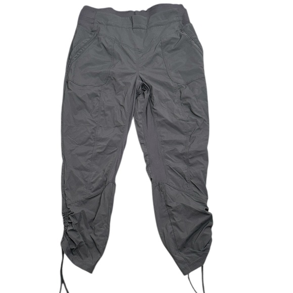 Indygena Pants - INDYGENA gray joggers Pants size M active wear